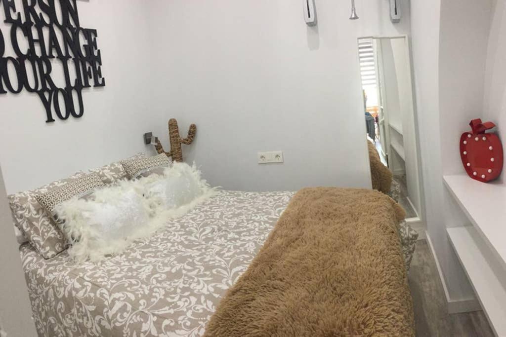 Apartamento De Diseno Centrico A 5 Min De Playa อาลิกันเต ภายนอก รูปภาพ