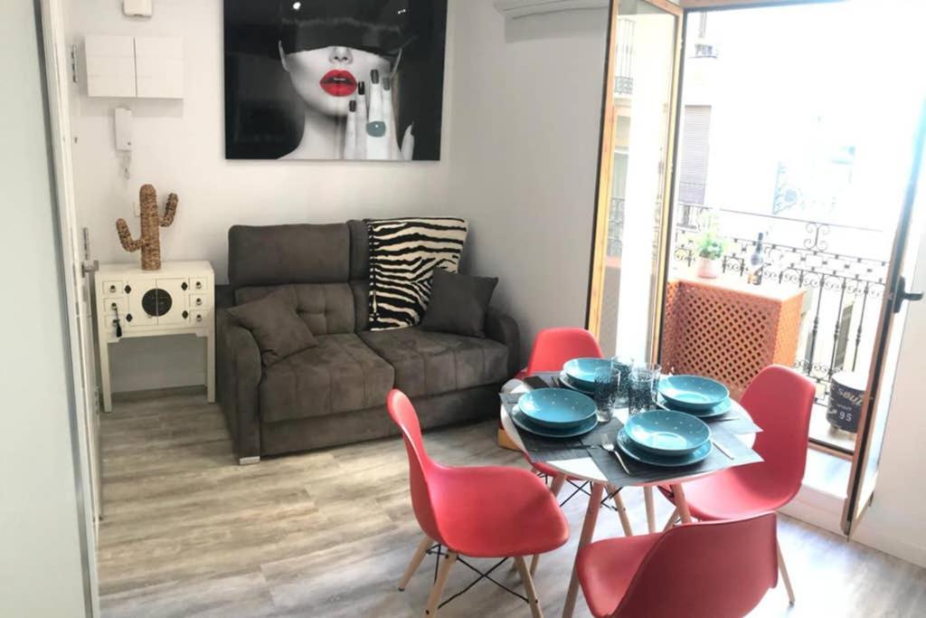 Apartamento De Diseno Centrico A 5 Min De Playa อาลิกันเต ภายนอก รูปภาพ