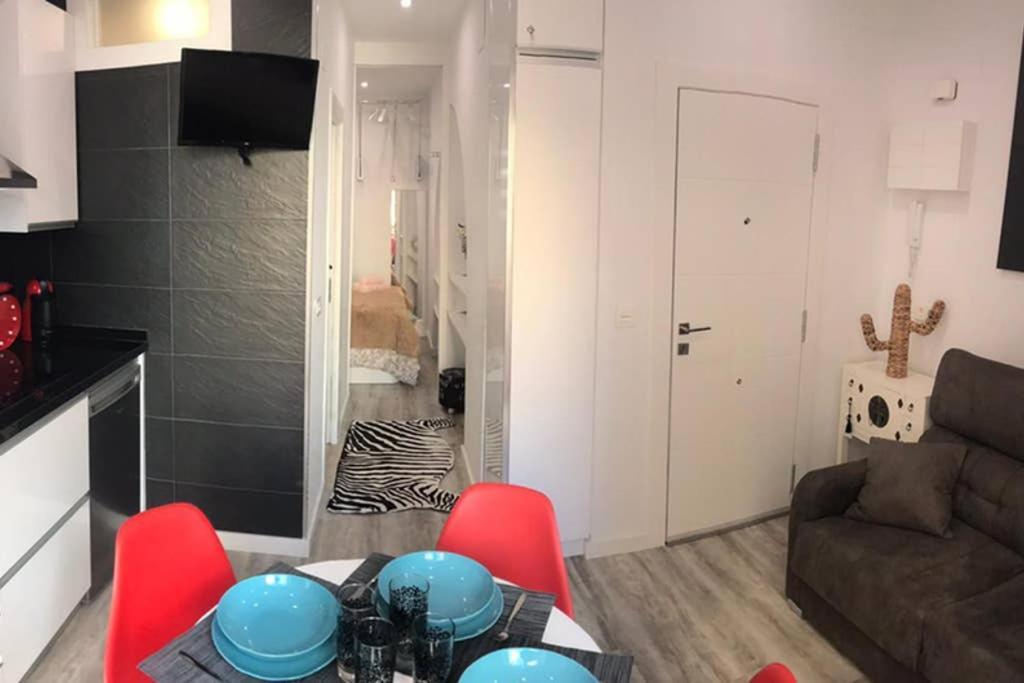 Apartamento De Diseno Centrico A 5 Min De Playa อาลิกันเต ภายนอก รูปภาพ