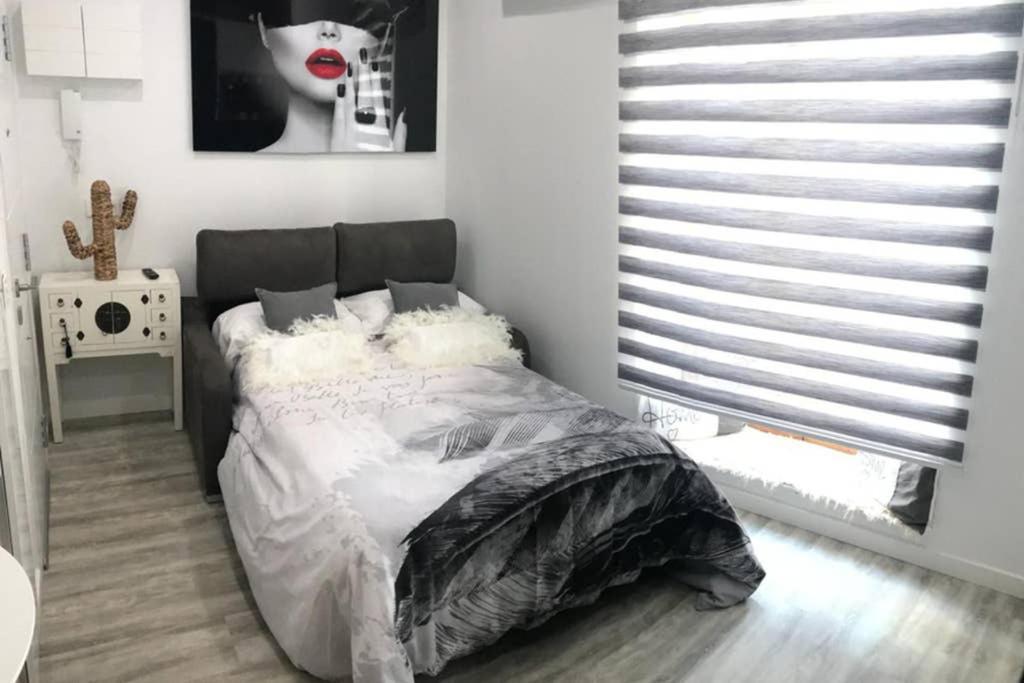 Apartamento De Diseno Centrico A 5 Min De Playa อาลิกันเต ภายนอก รูปภาพ